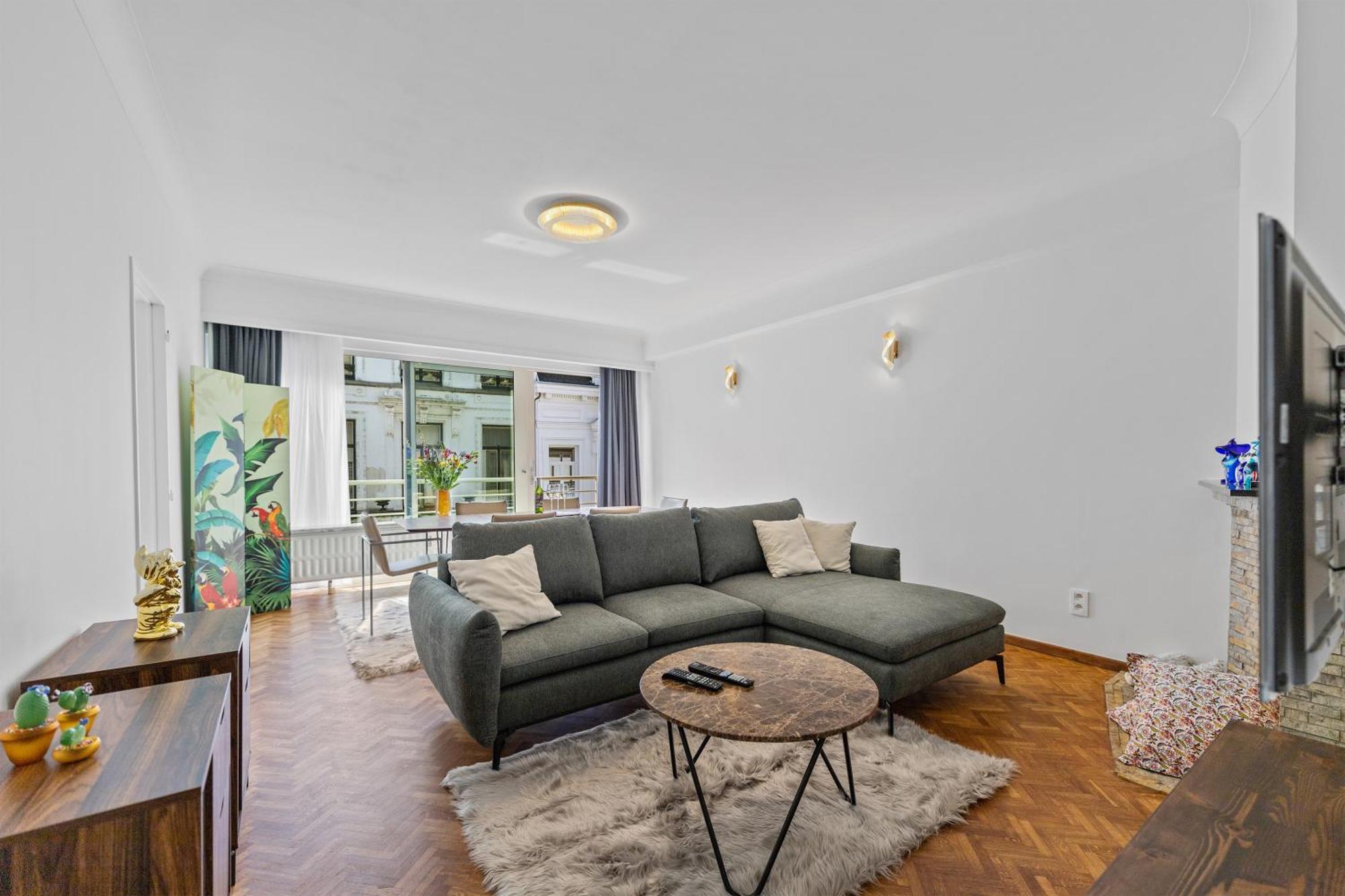 Central & Luminous Apartment Antwerpen Bagian luar foto